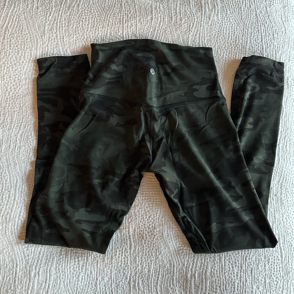 Lululemon Camo Align leggings